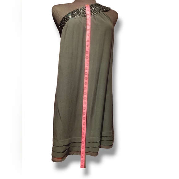 One shoulder beaded dress - Picture 4 of 7